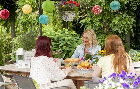 Feiern unter freiem Himmel: die besten Feste im Sommergarten