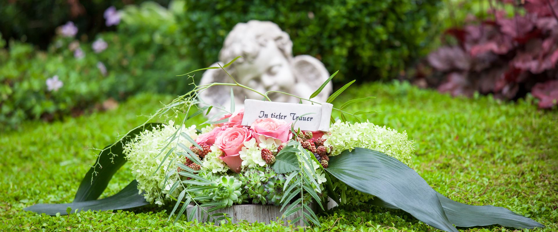 Gartenkalender - Büchele Garten & Wohnkultur GmbH